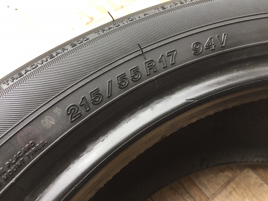 215-55-17 ปี 16 ยาง yokohama 2 เส้น 1500  ยางสวยไม่มีปะไม่บวมไม่กินข้างดอกยางเหลือเยอะเอาไปวิ่งกันใด้อีกยาว ราคาพร้อมใส่ ร้านอยู่กระทุ่มแบน  ### ราคาไม่รวมส่ง ต่างจังหวัดส่งได้ ### #### ไม่มีเก็บปลายทางโอนเงินส่งของ #### #### ถ้าคิดว่าแพงผ่านก่อนนะค่ะ ###