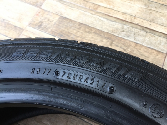 225-45-18 ปี 14 ยาง Dunlop 2 เส้น 1200 ยางสวยไม่มีปะไม่บวมไม่กินข้างดอกยางเหลือเยอะเอาไปวิ่งกันใด้อีกยาว ราคาพร้อมใส่ ร้านอยู่กระทุ่มแบน #### ไม่มีเก็บปลายทางโอนเงินส่งของ #### #### ถ้าคิดว่าแพงผ่านก่อนนะค่ะ #### 0878613433  id kk-koy-kk www.facebook.comM