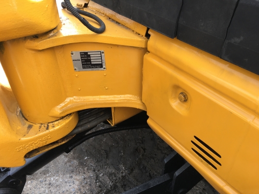 รถขุดเล็ก Komatsu PC30MR2 สภาพสวยเก่านอก แทรคเกี๊ย ชั่วโมงน้อย