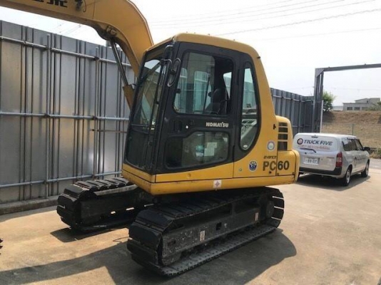 ขาย KOMATSU PC60-7 ไฟเต็มระบบดี 2800ชม.เอกสารอินวอย