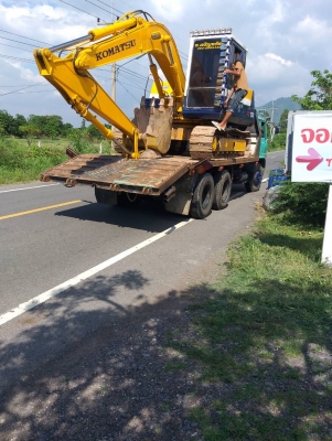 ขายรถแบคโฮ KOMATSU  PC100-3 ใช้งานได้เลย ไม่ต้องซ่อม