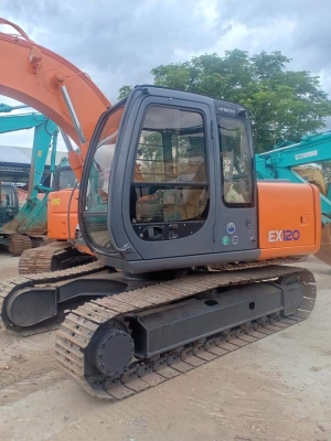 ขายจ้า..HITACHI EX120-5 เก่านอกแท้  เดิมๆๆ  มีลายแย๊ก ใช้งานมา 6,xxx ชั่วโมง  สภาพสวย พร้อมใช้ โทร 089-3818694 จ๊อย