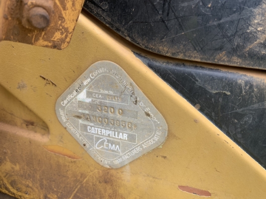 ของดีราคาถูก 735,000 บาท CATTERPILAR 320C เครื่องดี ปั้มแรง โซ่หนา เอวแน่น ไฟฟ้าครบ (ขาดมอเตอร์คันเร่ง) แอร์ หนาว รถพร้อมใช้เอกสารแจ้งจำหน่าย สนใจที่ เพชรบูรณ์ โทร 0626426323 ของดีราคาถูก 735,000 บาท CATTERPILAR 320C เครื่องดี ปั้มแรง โซ่หนา เอวแน่น ไฟฟ้าครบ (ขาดมอเตอร์คันเร่ง) แอร์ หนาว รถพร้อมใช้เอกสารแจ้งจำหน่าย สนใจที่ เพชรบูรณ์ โทร 0626426323