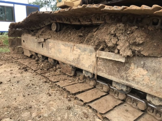 ขาย 590,000 KOMATSU pc 200-6 เล่มทะเบียน ไฟฟ้าครบ เครื่องดี ปั้มแรง เอวแน่น ช่วงล่างสวย รถพร้อมใช้งานเอกสารพร้อมโอน รถอยู่ เพชรบูณร์ 0967428942