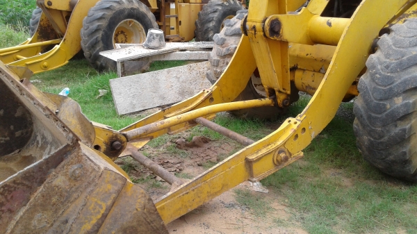 ขอบคุณเสี่ยจากร้านวสันต์เสาปูน อ.เมืองยโส รับรถไปใช้ ขอให้รวยๆๆ เฮง ////////komatsu 510 แขนยาว กรองเดี่ยว ซีเรียลสูง เร็ว แรง ทนทานดีเยี่ยม เจ้าของขายเอง