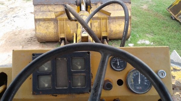 ขอบคุณเสี่ยจากร้านวสันต์เสาปูน อ.เมืองยโส รับรถไปใช้ ขอให้รวยๆๆ เฮง ////////komatsu 510 แขนยาว กรองเดี่ยว ซีเรียลสูง เร็ว แรง ทนทานดีเยี่ยม เจ้าของขายเอง