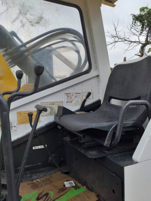 ขายรถขุดMITSUBISHI - MXR-55 เครื่องยนต์มิตซูบิชิ K4M ขนาด 4 สูบ คอนโทรลลูกหมาก ปั๊มเฟือง 3 ตอน มีใบมีด หลังคา แทรคเหล็ก รถเก่านอก มีเอกสาร ยังไม่เคยใช้งานในไทย