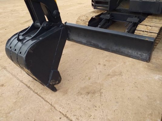 ขายรถขุดMITSUBISHI - MXR-55 เครื่องยนต์มิตซูบิชิ K4M ขนาด 4 สูบ คอนโทรลลูกหมาก ปั๊มเฟือง 3 ตอน มีใบมีด หลังคา แทรคเหล็ก รถเก่านอก มีเอกสาร ยังไม่เคยใช้งานในไทย