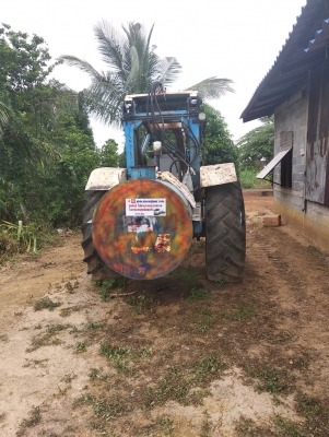 ขายรถคีบรถไถฟรอด