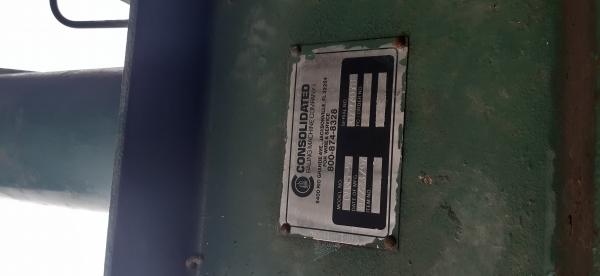 ขายเครื่องอัด เก่า USA ตัวใหญ่ โครงสร้างแข็งแรง 90000 บาท ขายเครื่องอัด เก่า USA ตัวใหญ่ โครงสร้างแข็งแรง 90000 บาท