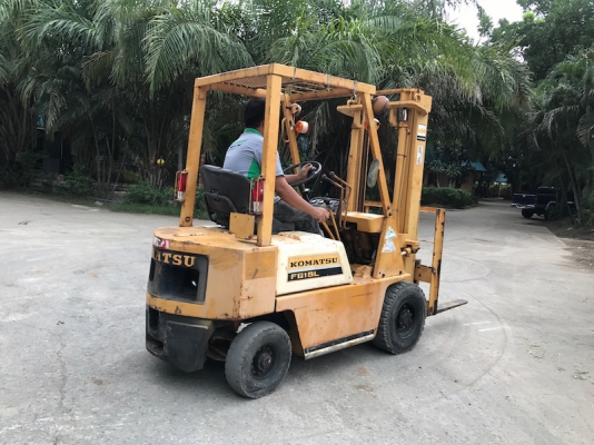 ขายFORKLIFT KOMATSU FG15-12(1.5ตัน) เสา3.0เมตร สวยเดิมจากญี่ปุ่น ยังไม่เคยใช้ในไทย 99,000เท่านั้น!!