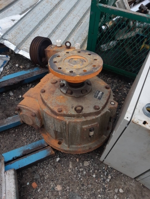 ขายเกียร์ทด จำนวน 1 ชุด ราคา 35,000 บาท