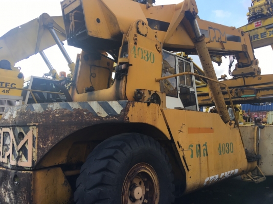 ขายเครน12ล้อตัวรถนิสสัน ตัวเครนTBCS 45ตันเอกสารเล่มทะเบียนราคา 1,850,000