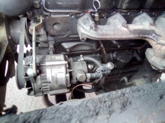 ขายรถ 6 ล้อ พร้อมโอน ใช้รับส่งคนงานได้