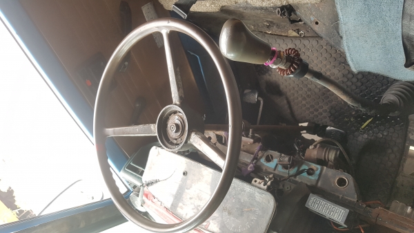 ขายรถ 6 ล้อ พร้อมโอน ใช้รับส่งคนงานได้