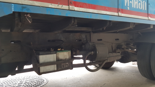 ขายรถ 6 ล้อ พร้อมโอน ใช้รับส่งคนงานได้