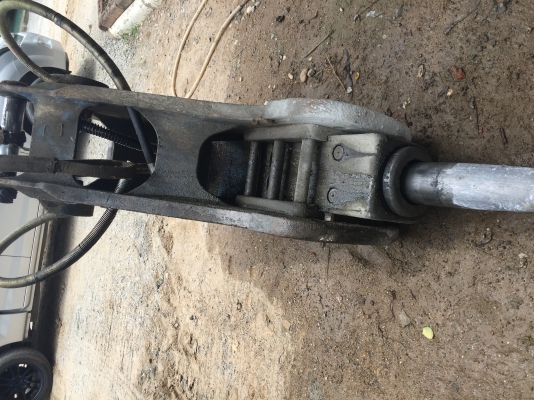 Cat 320C เครื่องดี ปั้มแรง เอวแน่น ช่วงล่างเต็ม พร้อมหัวเจาะ เอกสารเล่มทะเบียน Cat 320C เครื่องดี ปั้มแรง เอวแน่น ช่วงล่างเต็ม พร้อมหัวเจาะ เอกสารเล่มทะเบียน