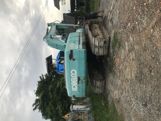 ขายแบคโฮKobeclo sk200-6 sUper ขายแบคโฮKobeclo sk200-6 sUper