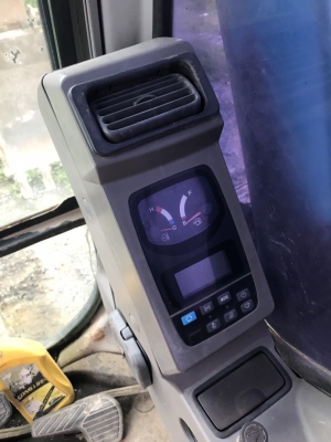 ขายแบคโฮKobeclo sk200-6 sUper ขายแบคโฮKobeclo sk200-6 sUper