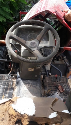YANMAR EF 352T - 4WD ปี 51 รถไถ 2 เพลา รถจอดไม่ได้ใช้งานปั๊มโซล่าเสียต้องเช็คปั๊มก่อนขายตามสภาพนะครั