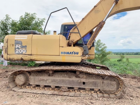 ขาย 865,000 บาท  KOMATSU PC 200-7 ปี 2005 ทำงาน  1x,xxx ชัวโมง เครื่องดี ปั้มแรง โซ่ใหม่ 2 ข้าง ไฟฟ้าครบ เอวแน่น แอร์หนาว รถพร้อมใช้งาน เอกสารอินวอยท์  รถอยู่  เพชรบูรณ์  โทร 0610710295  สนใจ รายการสินค้า อื่นๆ ที่ เว็ปไชค์ Truck2Hand https://www.truck2ha