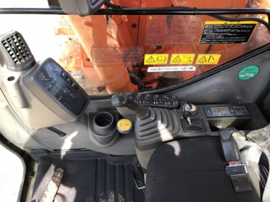 ขายรถขุด HITACHI ZX135US นำเข้าเองจากญี่ปุ่น สภาพสวยพร้อมใช้ มีVDOการทำงานครับ