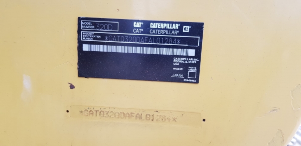 CATERPILLAR 320D (ท่าม่วงแทรกเตอร์ 086-5003800)