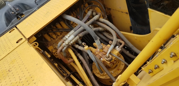 CATERPILLAR 320D (ท่าม่วงแทรกเตอร์ 086-5003800)