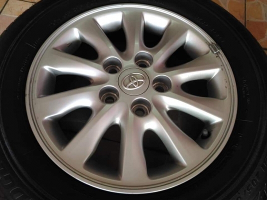 ล้อแม็ก Toyota Innova ขอบ 15*6,ET45,5h114.3 พร้อมยาง Bridgestone Ecopia EP300  205/65R15 ผลิตปี 2017(ลงพื้น 2019) สภาพพร้อมใช้งาน ขายถูกๆ ทั้งชุด 6900.- เทิร์นได้ ใส่ฟรี รับบัตร ส่งทั่วไทย