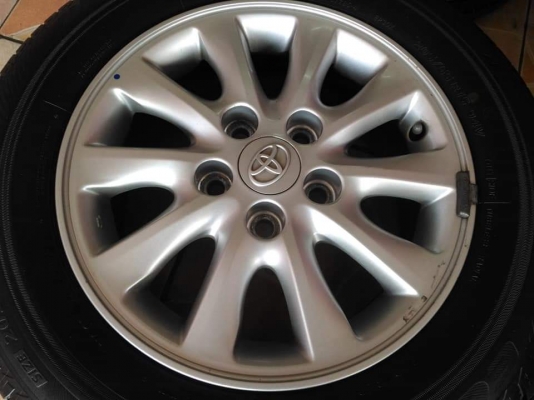 ล้อแม็ก Toyota Innova ขอบ 15*6,ET45,5h114.3 พร้อมยาง Bridgestone Ecopia EP300  205/65R15 ผลิตปี 2017(ลงพื้น 2019) สภาพพร้อมใช้งาน ขายถูกๆ ทั้งชุด 6900.- เทิร์นได้ ใส่ฟรี รับบัตร ส่งทั่วไทย