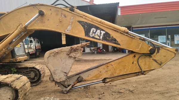 ขาย CAT E200B เอกสารเล่มทะเบียน