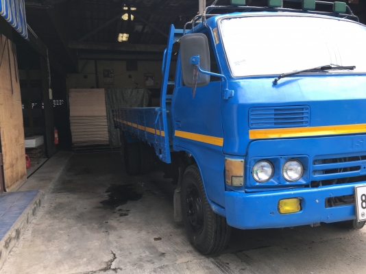 ขายรถบรรทุก 6 ล้อ อีซูซุ * ต่อรองราคาได้