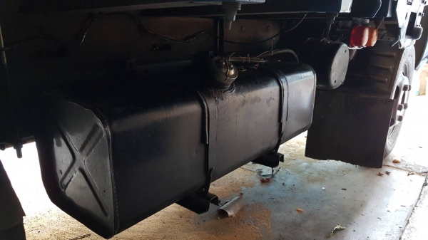 ขายรถบรรทุก 6 ล้อ อีซูซุ * ต่อรองราคาได้