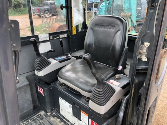 KOMATSU PC40MR-2 รุ่นใหม่ ยกหัวเก๋งได้ นำเข้าเองจากญี่ปุ่น