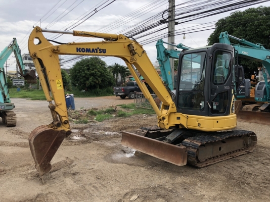 KOMATSU PC40MR-2 รุ่นใหม่ ยกหัวเก๋งได้ นำเข้าเองจากญี่ปุ่น