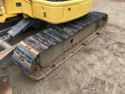 KOMATSU PC40MR-2 รุ่นใหม่ ยกหัวเก๋งได้ นำเข้าเองจากญี่ปุ่น