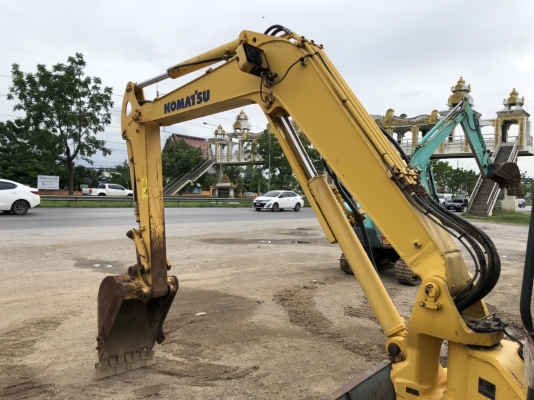 KOMATSU PC40MR-2 รุ่นใหม่ ยกหัวเก๋งได้ นำเข้าเองจากญี่ปุ่น
