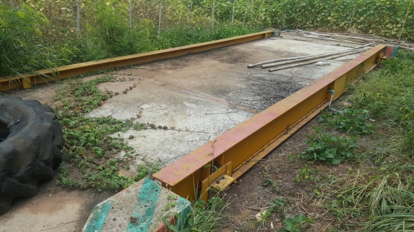 ขาย ตราชั่ง 50 ตัน กว้าง 3.40 เมตร ยาว 8 เมตร อุปกรณ์มีให้ครบ ราคาต่อรองได้