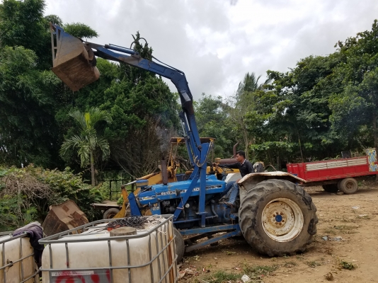 รถไถฟอร์ด6610มีบุ่งกี๋ใบมีดพร้อมผาน6ราคาต่รองได้คับสภาพพร้อมใช้งาน โทร 0916654942 รถไถฟอร์ด6610มีบุ่งกี๋ใบมีดพร้อมผาน6ราคาต่รองได้คับสภาพพร้อมใช้งาน โทร 0916654942