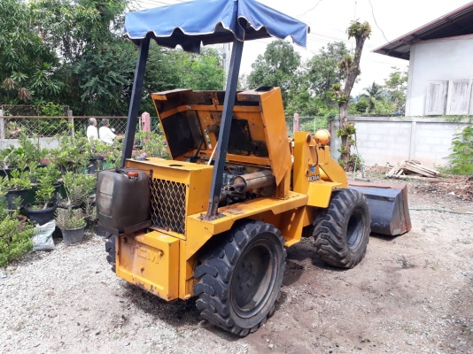 รถตักล้อยางCTM808A เอวออน รถสวย เก่านอก ใช้งานเมืองไทยได้ไหมนาน สนใจโทร 098-635-9769 รถตักล้อยางCTM808A เอวออน รถสวย เก่านอก ใช้งานเมืองไทยได้ไหมนาน สนใจโทร 098-635-9769