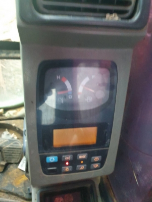 ขาย KOBELCO SK200-6YN10 เอกสารเล่มทะเบียนราคา 870,000