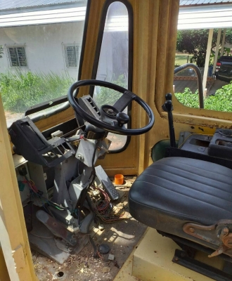 KAWASAKI 70H - 2 รถตักล้อยางเอวอ่อน ขนาดใหญ่ รถเครื่องเดิมปั๊มเดิมๆแน่นแรงดีพร้อมใช้งานได้เลย ระบบไฮดรอลิกส์ไม่มีแตกเยิ้มแห้งดีทั้งคัน ช่วงล่างแน่นๆยางสภาพเต็มดี ราคาต่อรองได้ครับ KAWASAKI 70H - 2 รถตักล้อยางเอวอ่อน ขนาดใหญ่ รถเครื่องเดิมปั๊มเดิมๆแน่นแรงดีพร้อมใช้งานได้เลย ระบบไฮดรอลิกส์ไม่มีแตกเยิ้มแห้งดีทั้งคัน ช่วงล่างแน่นๆยางสภาพเต็มดี ราคาต่อรองได้ครับ