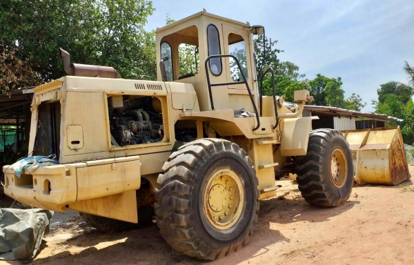 KAWASAKI 70H - 2 รถตักล้อยางเอวอ่อน ขนาดใหญ่ รถเครื่องเดิมปั๊มเดิมๆแน่นแรงดีพร้อมใช้งานได้เลย ระบบไฮดรอลิกส์ไม่มีแตกเยิ้มแห้งดีทั้งคัน ช่วงล่างแน่นๆยางสภาพเต็มดี ราคาต่อรองได้ครับ KAWASAKI 70H - 2 รถตักล้อยางเอวอ่อน ขนาดใหญ่ รถเครื่องเดิมปั๊มเดิมๆแน่นแรงดีพร้อมใช้งานได้เลย ระบบไฮดรอลิกส์ไม่มีแตกเยิ้มแห้งดีทั้งคัน ช่วงล่างแน่นๆยางสภาพเต็มดี ราคาต่อรองได้ครับ