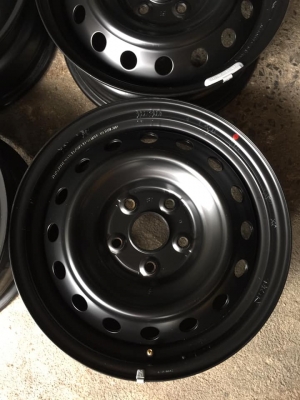 ล้อกะทะรีโว่ ขอบ16-5รู114 ถอดป้ายแดง โทร0879050181.ส่งได้ทั่วไทยครับ