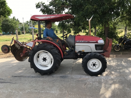 ขายยันม้าEF312 TโฟวินEXสภาพสวยๆใช้งานคล่องตัวมาก เครื่องเกียร์ดีไฮโลลิกแจ๋วยางดี4เส้นมาพร้อมผานหลัง 1อย่าง