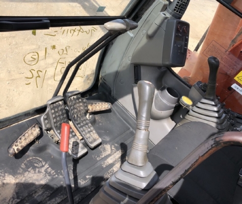 ขายรถขุด HITACHI ZX135US นำเข้าเองจากญี่ปุ่น สภาพสวยพร้อมใช้ มีVDOการทำงานครับ