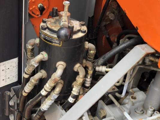 ขายรถขุด HITACHI ZX135US นำเข้าเองจากญี่ปุ่น สภาพสวยพร้อมใช้ มีVDOการทำงานครับ