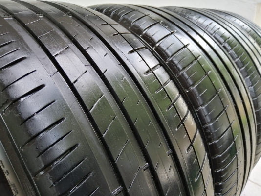 ยาง Michelin PS3 235 45 18 ปลายปี17 ดอกเต็ม ไม่มีปะ ใช้ยาว ราคาไม่แพง