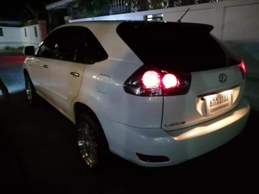 ยาง Michelin PS3 235 45 18 ปลายปี17 ดอกเต็ม ไม่มีปะ ใช้ยาว ราคาไม่แพง