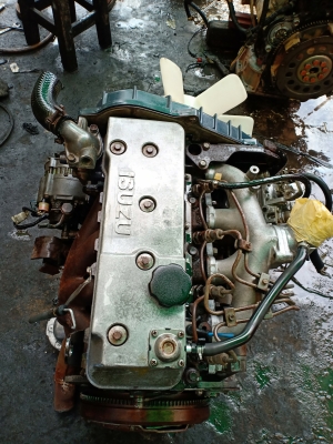 เครื่องยนต์อิซูซุ จิมินี่ 4FG1 สวยพร้อมใช้ไม่มีไอ เครื่องยนต์อิซูซุ จิมินี่ 4FG1 สวยพร้อมใช้ไม่มีไอ